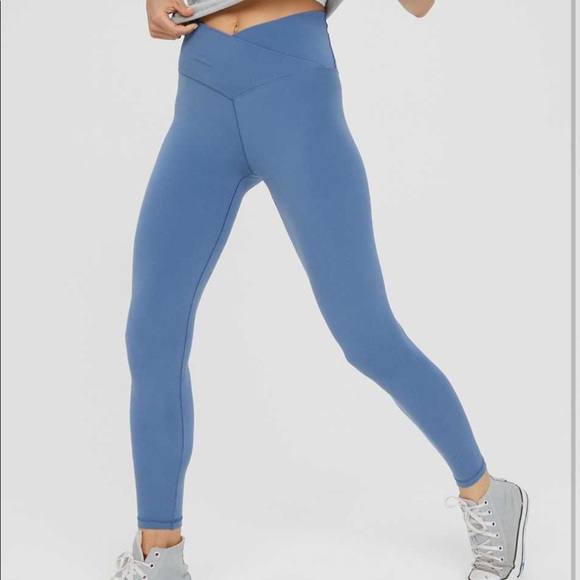 Offline high wasted crossover legging